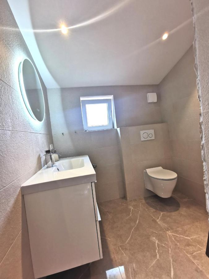 Five Bedroom House Near Sandy Beach Villa Major Medulin Exterior foto